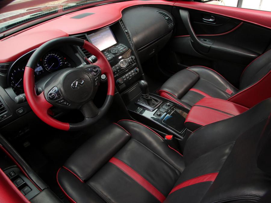  Infiniti QX70 5.0 Poltrona Frau 2014 года  (фото 4 из 4)